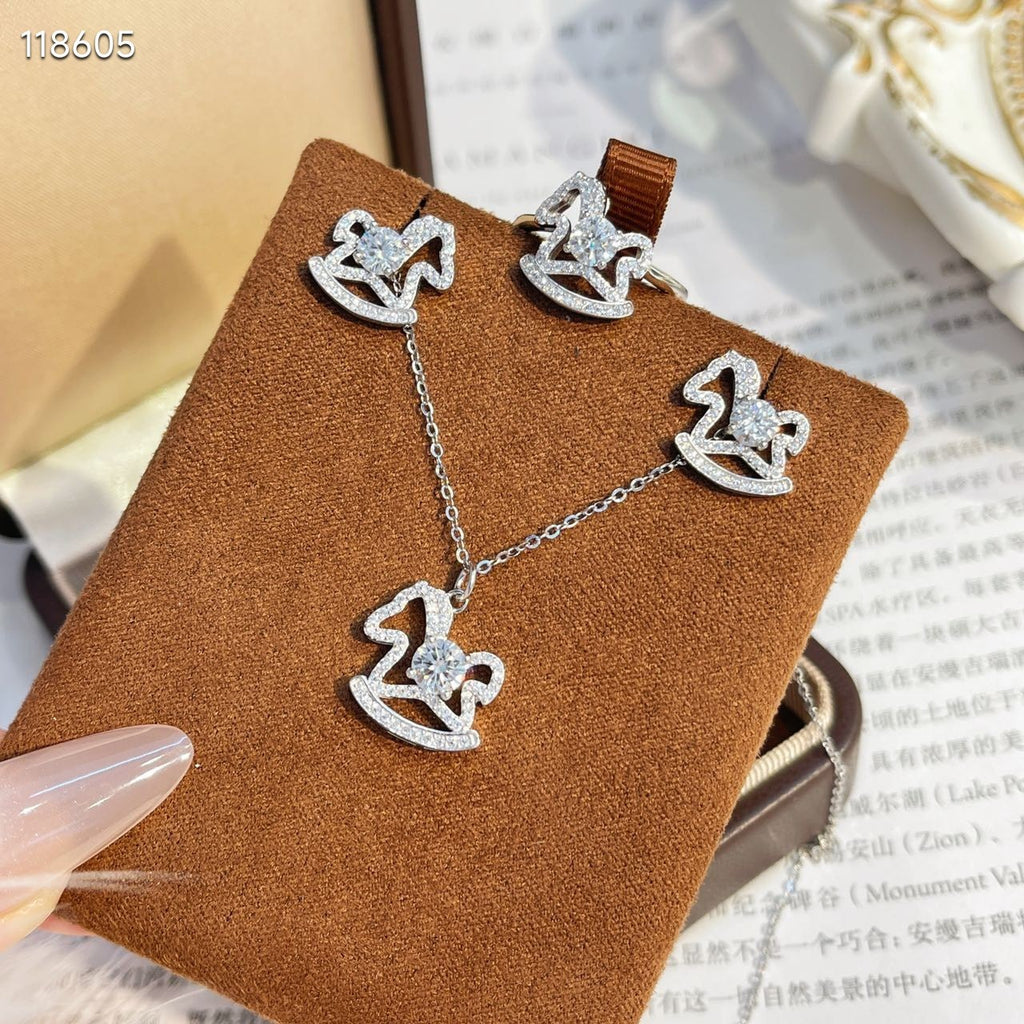 S925 Sterling Silver Moissanite Pony Ring