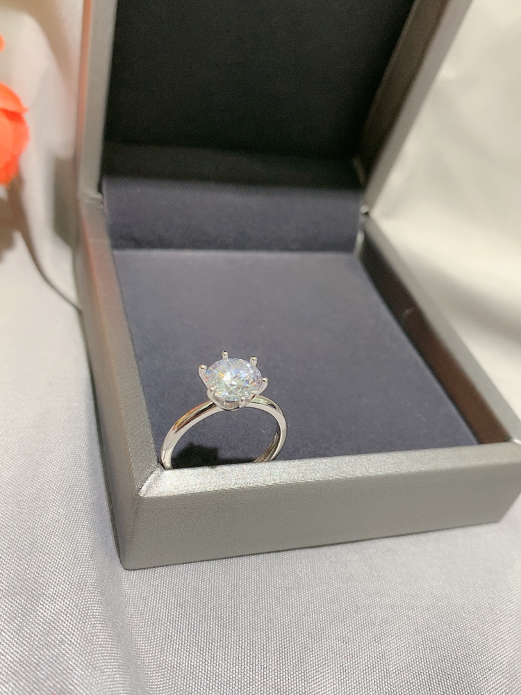 S925 Six-Prong Diamond Ring